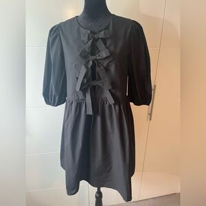 NWT dRA Los Angeles Puff Sleeve Babydoll Dress with Front Ties